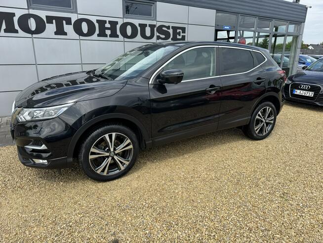 Nissan Qashqai "N-Connecta"