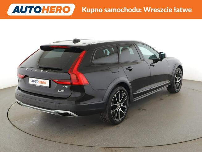 Volvo V90 Cross Country 4x4 automat skóra full LED navi grzane fotele kamera i czujniki parkow