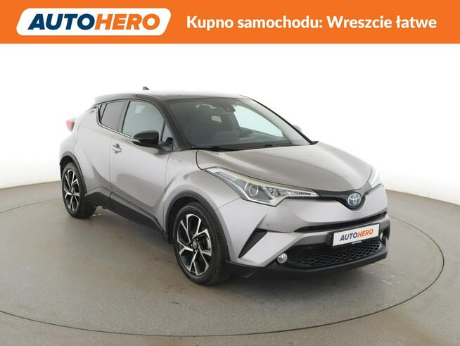 Toyota C-HR HEV automat navi grzane fotele kamera ACC