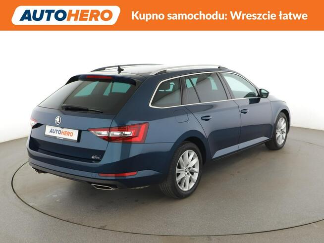 Škoda Superb 4x4 DSG navi klima auto grzane fotele czujniki parkowania