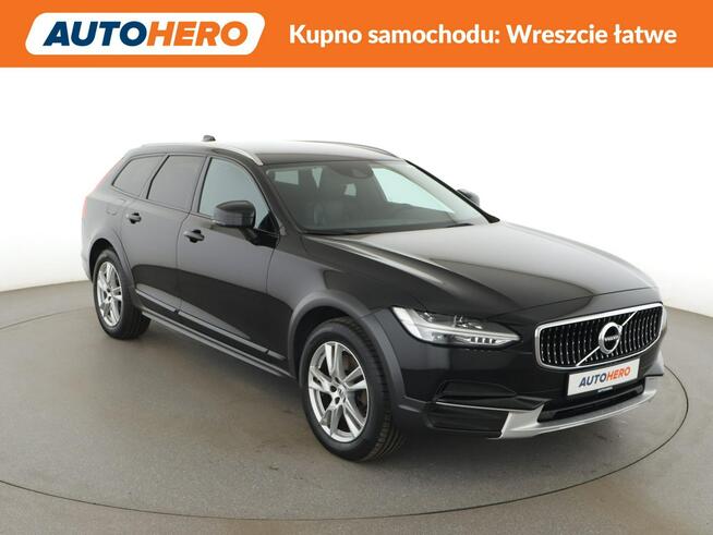 Volvo V90 Cross Country 4x4 automat full LED skóra navi klima auto grzane fotele virtual cocpi