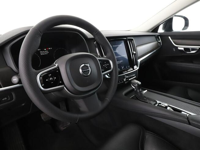 Volvo V90 Cross Country 4x4 automat full LED skóra navi klima auto grzane fotele virtual cocpi