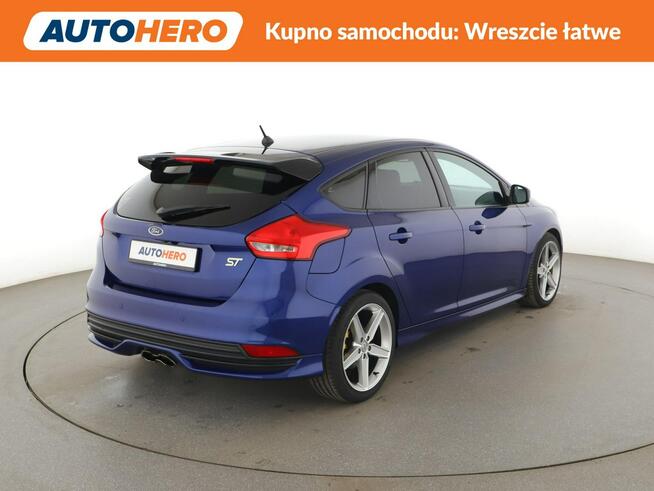 Ford Focus bixenon/LED Recaro klima auto grzane fotele i kierownica grzana szyba