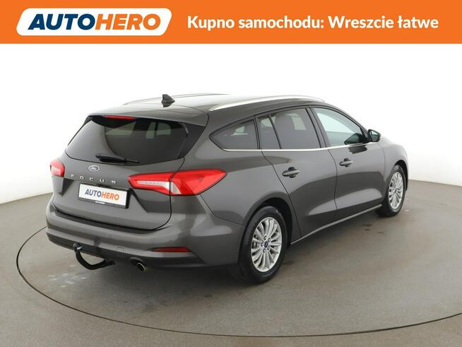 Ford Focus automat klima auto navi grzane fotele kierwonica i szyba pzrednia