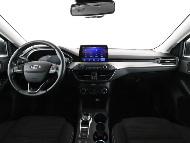Ford Focus automat klima auto navi grzane fotele kierwonica i szyba pzrednia