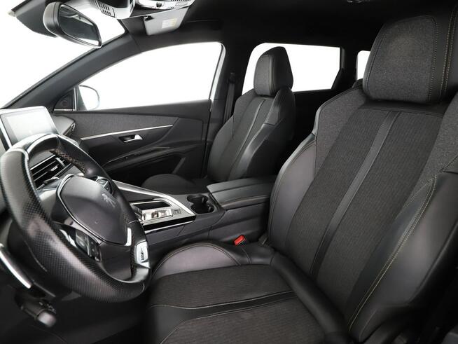 Peugeot 5008 7 os. automat full LED półskóra navi virtual cocpit kamery