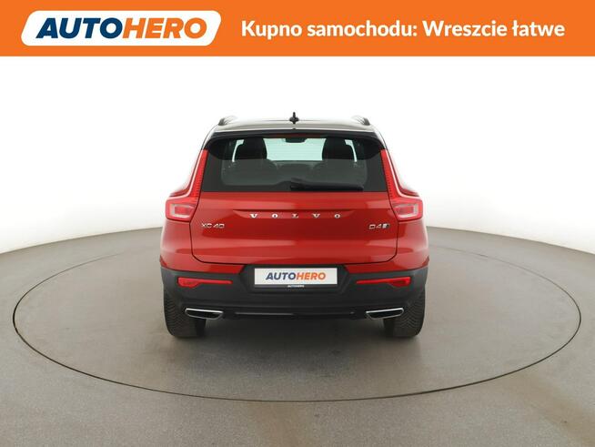 Volvo XC 40 FV23% R-Design automat AWD 190KM alcantara kamera LED tempomat