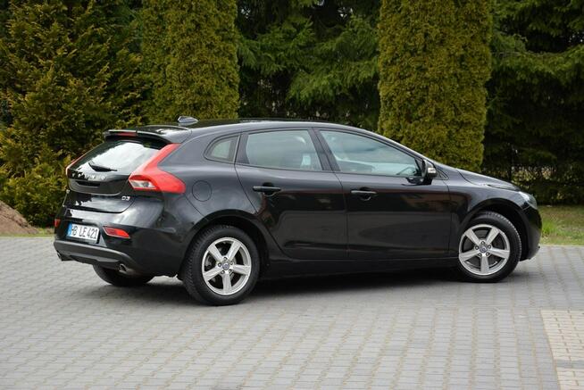 Volvo V40 Xenon Ledy Virtual Zegary Parktronik ASO Alu16 Nowe Opony