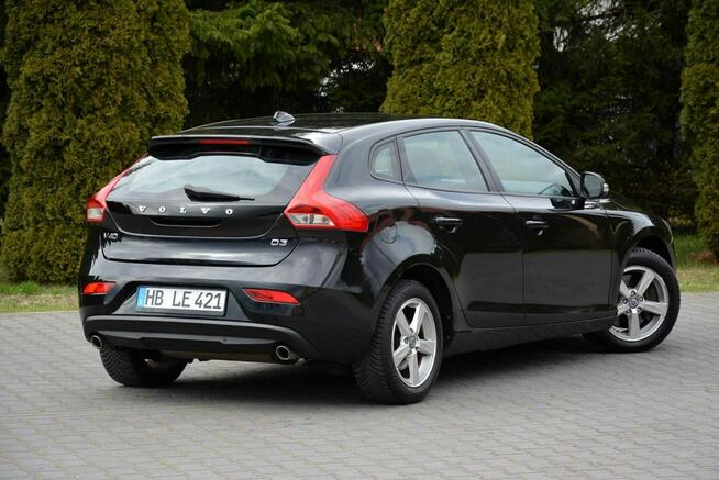 Volvo V40 Xenon Ledy Virtual Zegary Parktronik ASO Alu16 Nowe Opony