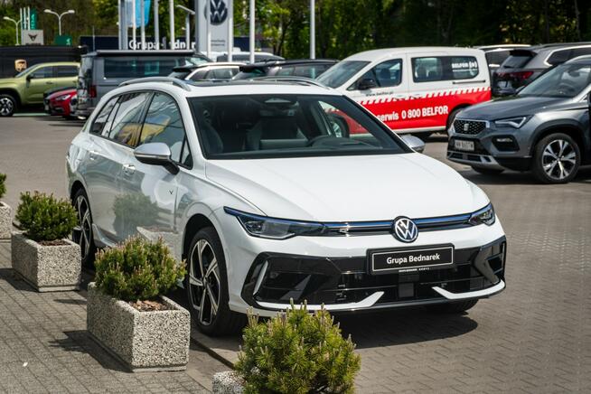 Volkswagen Golf Variant R 2.0 TSI 4Motion 333 KM DSG Zamów już teraz!