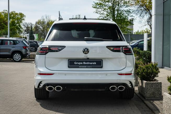 Volkswagen Golf Variant R 2.0 TSI 4Motion 333 KM DSG Zamów już teraz!