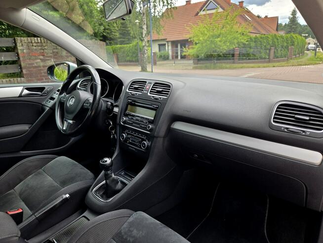 Volkswagen Golf 1.4 TSI 122KM 2009r PDC, Klima, Grzane Fotele, 5-drzwi