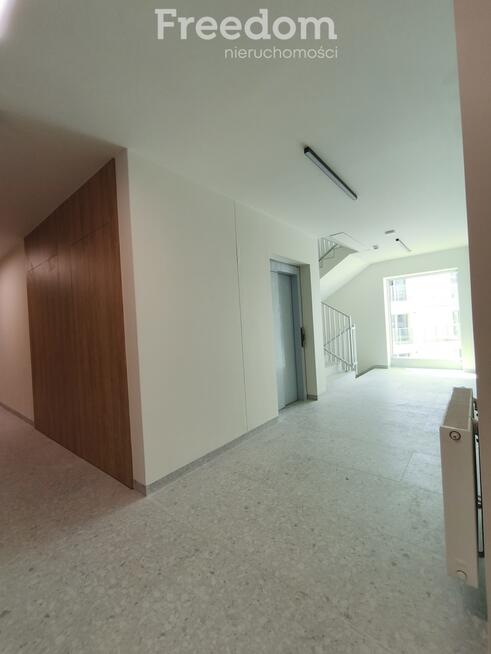 Nowoczesny apartament w pobliżu jeziora