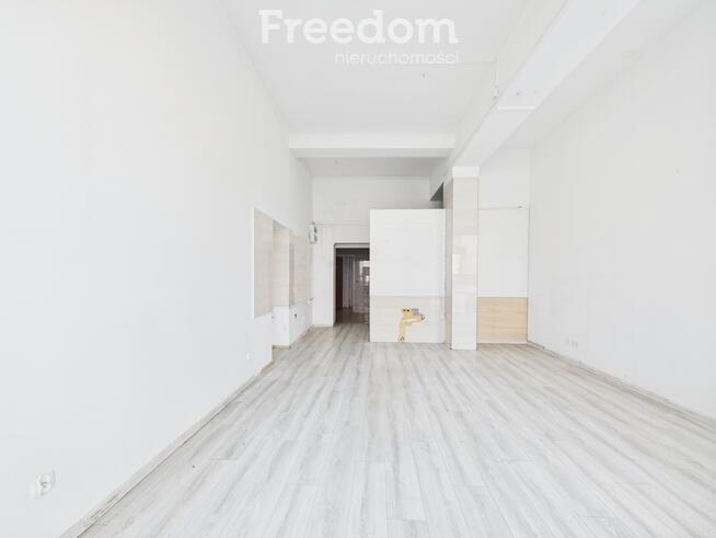 Lokal usługowy do wynajęcia - parter 609m²