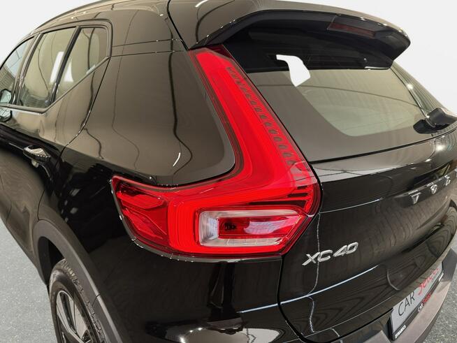 Volvo XC 40 VAT 23% Momentum Pro 1.5 T3 163KM automat 2022 r., salon PL, I wł.