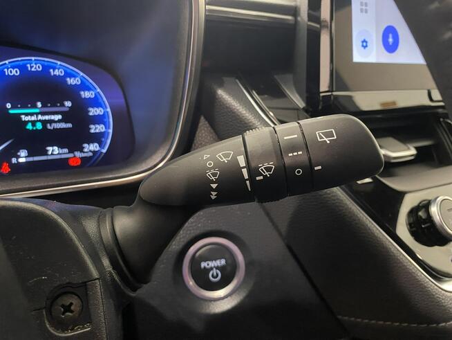 Toyota Corolla 1.8 Hybrid Comfort Kombi