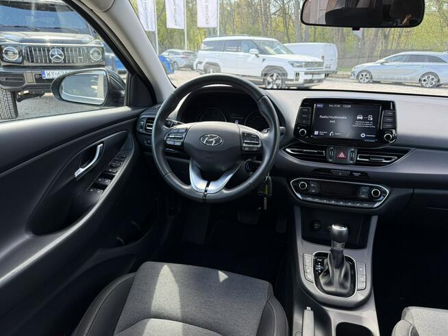 Hyundai i30 Fastback 1.5 T-GDi 7DCT 48V 160KM Smart Salon PL Serwis FV23%