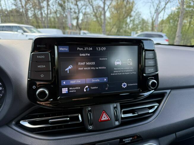 Hyundai i30 Fastback 1.5 T-GDi 7DCT 48V 160KM Smart Salon PL Serwis FV23%