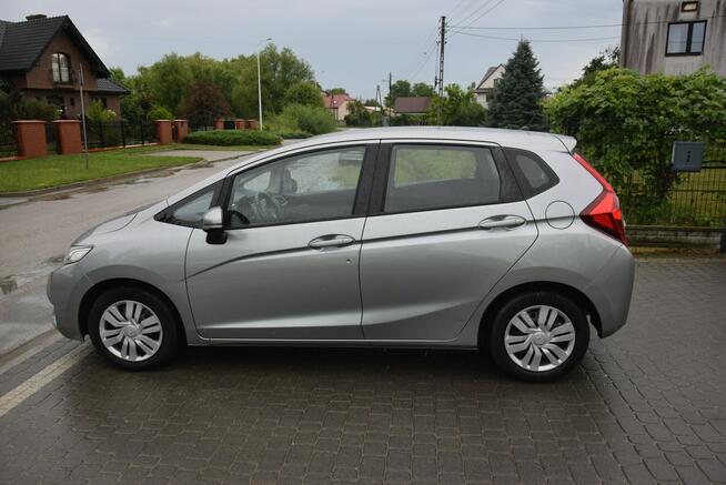 Honda Jazz 1.3B Klima Oryginał Lakier 2017r 125 TYS KM Grzane Fotele