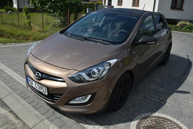 Hyundai i30 1.4B MPI Navi Kamera 99 TYS KM Oryginał Lakier Sprowadzony