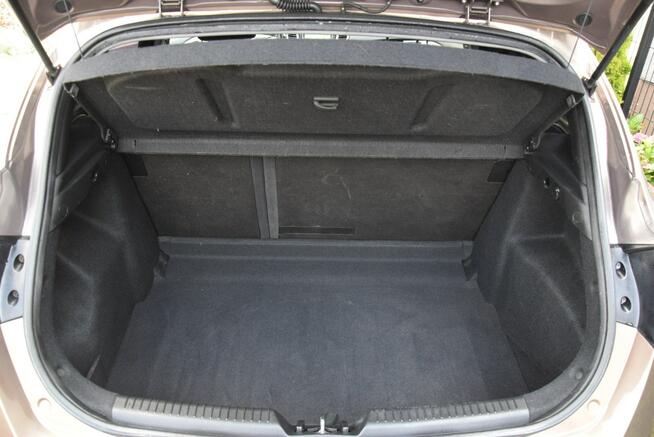 Hyundai i30 1.4B MPI Navi Kamera 99 TYS KM Oryginał Lakier Sprowadzony