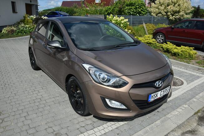 Hyundai i30 1.4B MPI Navi Kamera 99 TYS KM Oryginał Lakier Sprowadzony