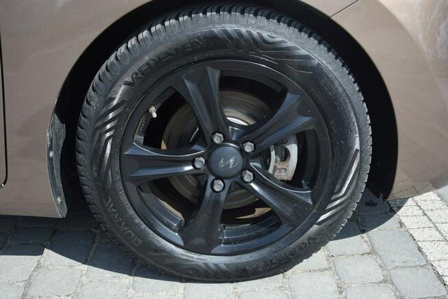 Hyundai i30 1.4B MPI Navi Kamera 99 TYS KM Oryginał Lakier Sprowadzony