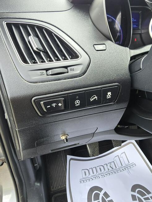 Hyundai ix35 1,6 Benzyna Skóry.Serwis.Klimatronic 2 str.Tempomat.Parktronic.Hak
