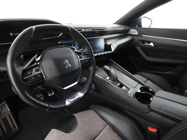 Peugeot 508 PHEV skóra/alcantara full LED panoramanavi virtuala cocpit kamera i cz