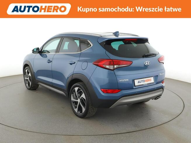 Hyundai Tucson 2.0CRDi Style Nawigacja Tempomat Grzane Fotele Kierownica Xenon Kamera