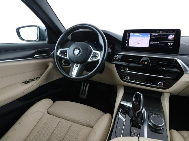 BMW 520 FV23% mHEV 4x4 automat jasne skóry full LED navi virtual cocpit grzane