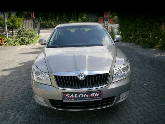 Škoda Octavia 1.6mpi Stan b.dobry 100%bezwypadkowy bez rdzy z Niemiec Gwarancja 12mc