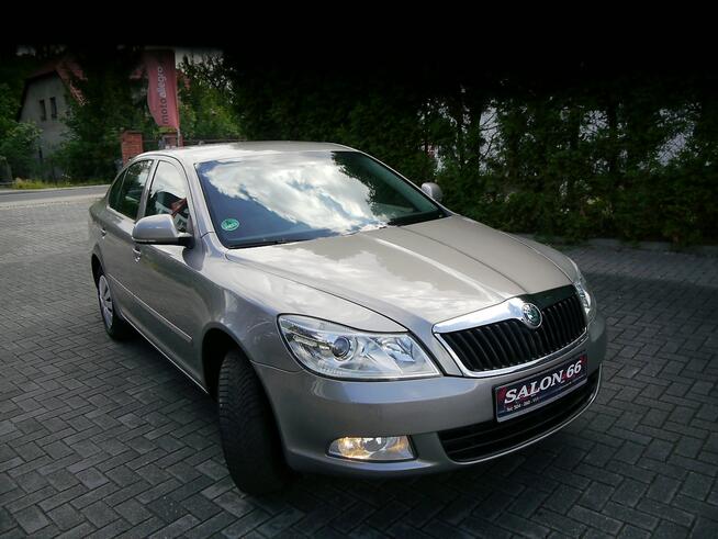 Škoda Octavia 1.6mpi Stan b.dobry 100%bezwypadkowy bez rdzy z Niemiec Gwarancja 12mc