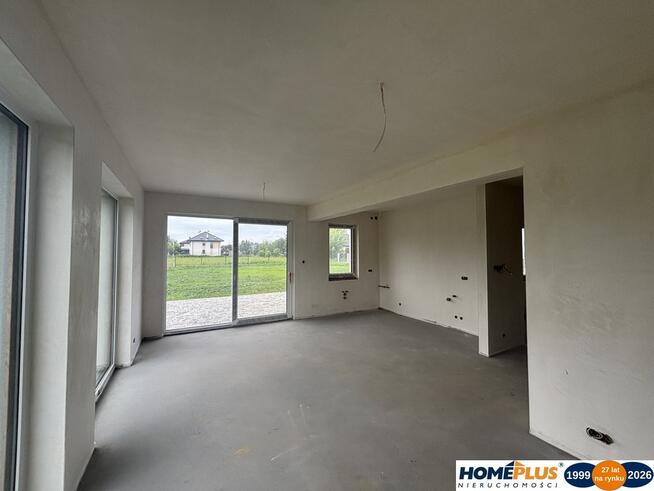 5 pokojowy bliźniak z garażem i działką 670 m2