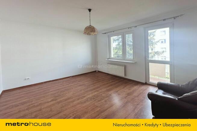 Dwustronne 39 m² z loggią i komórką. Dużo zieleni.