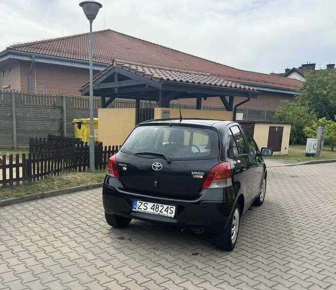 Toyota Yaris II 1.33 Dual VVT-i - pierwszy właściciel!