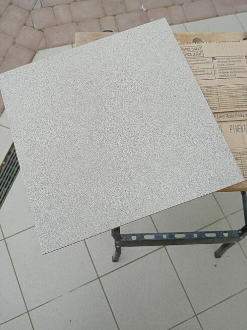 GRES PIMENTO GR 30X30 Jasny mrozoodporny, 18 m2, 11 paczek.