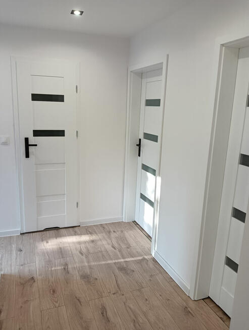 Sprzedam mieszkanie, ~48m2, 3 pokoje, centrum.