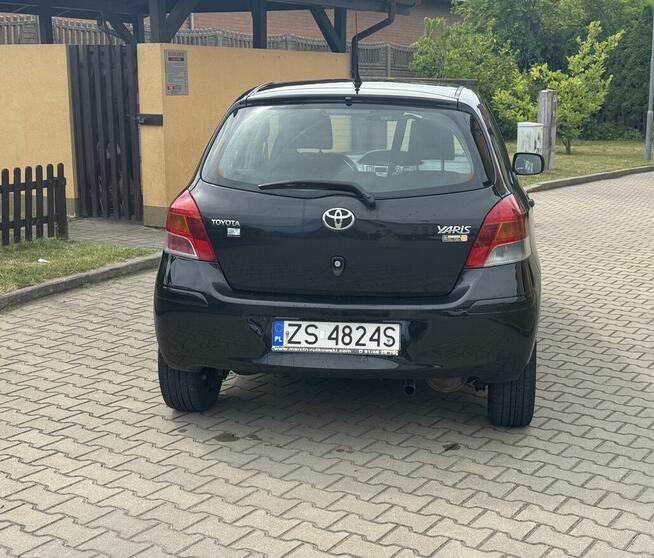 Toyota Yaris II 1.33 Dual VVT-i - pierwszy właściciel!