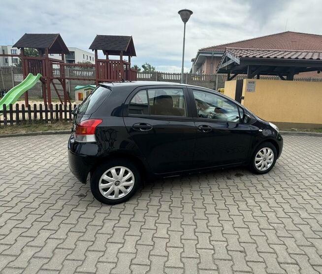 Toyota Yaris II 1.33 Dual VVT-i - pierwszy właściciel!