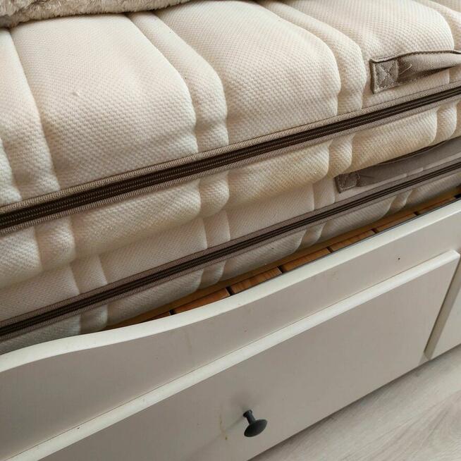 Łóżko rozkładane Hemnes plus szafa 2 drzwiowa Brimnes Ikea.