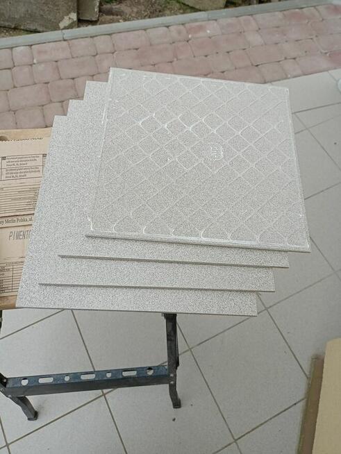 GRES PIMENTO GR 30X30 Jasny mrozoodporny, 18 m2, 11 paczek.