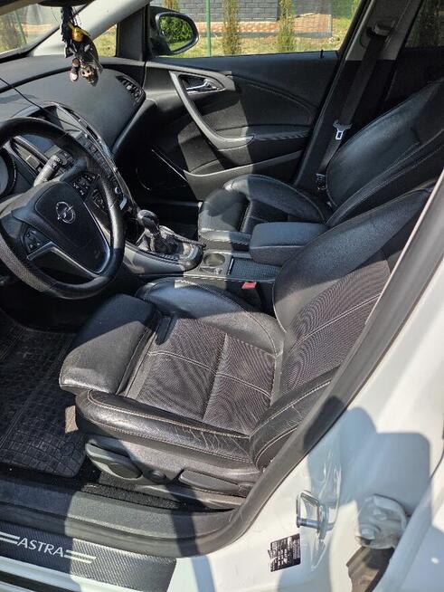 Sprzedam Astre J 1.6 T bardzo bogata wersja