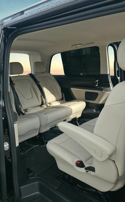 Mercedes-Benz V-Class Extra Long 2026 wynajem z kierowcą