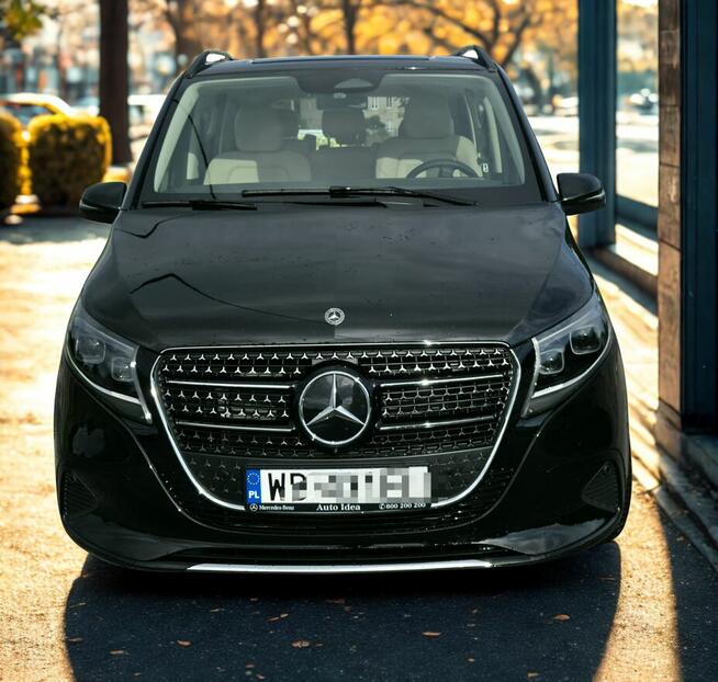 Mercedes-Benz V-Class Extra Long 2026 wynajem z kierowcą