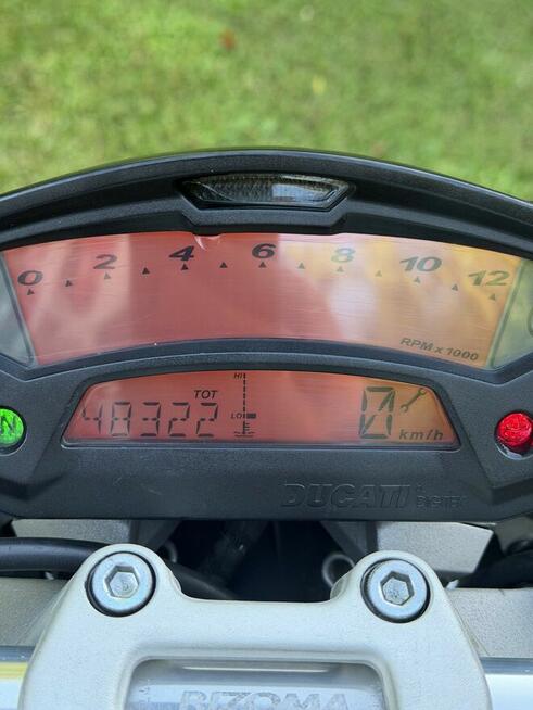 Ducati Monster 696