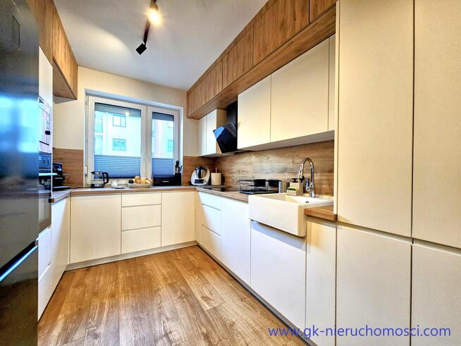 Po generalnym remoncie / Mieszkanie 104 m2 plus taras 14 m2 nad Wisłą / Warszawa