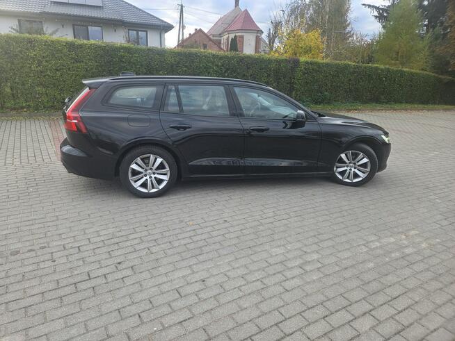 Volvo V60 2018r 2.0 Diesel 150KM Ledy Alu Navi z GWARANCJĄ