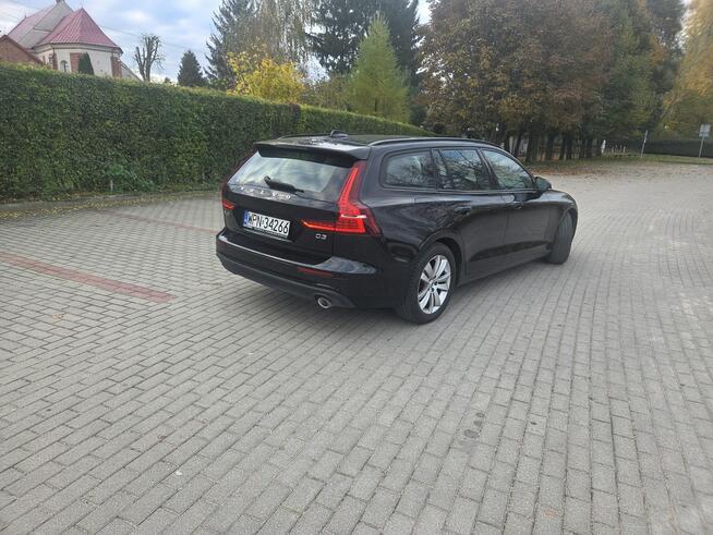 Volvo V60 2018r 2.0 Diesel 150KM Ledy Alu Navi z GWARANCJĄ