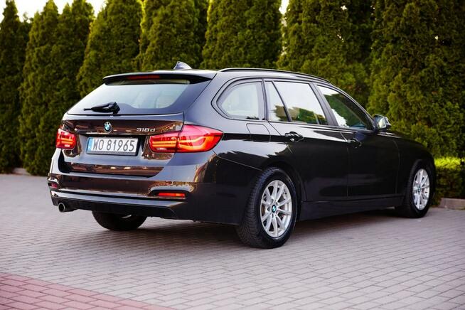 BMW 318 2.0d_B47_Skóra_Navi_El.klapa